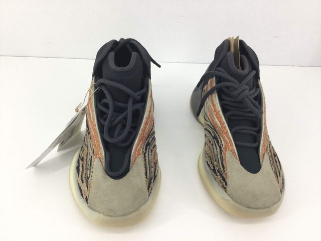 Zapatillas Adidas Beige y Naranja