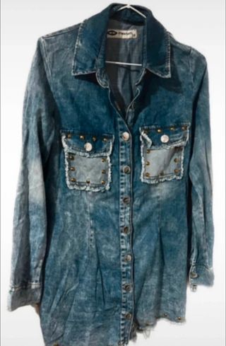 Vestido Camisa Denim Customizado Calavera Flores