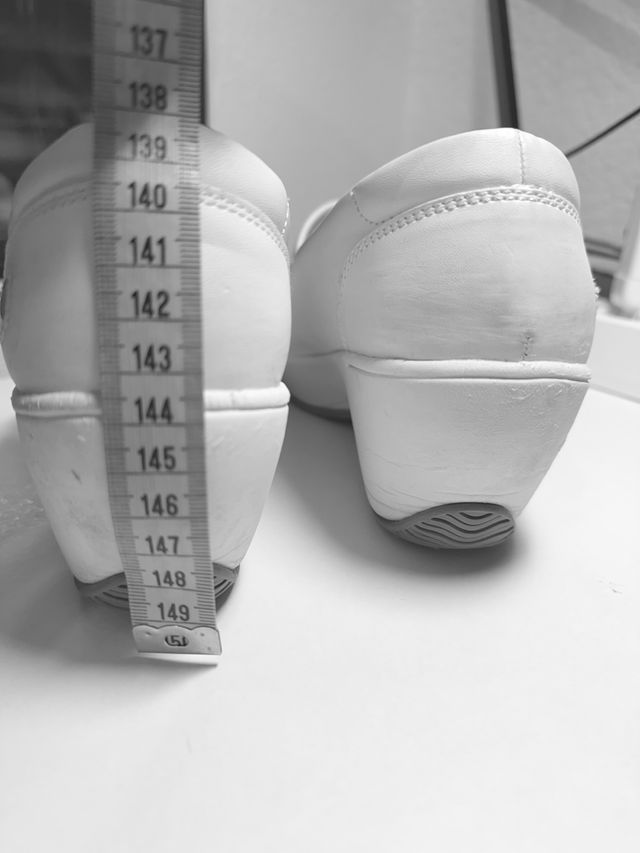 Zapatos Suecos Health+Tech, cómodos, blancos