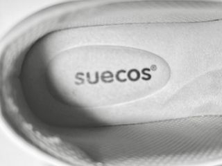 Zapatos Suecos Health+Tech, cómodos, blancos