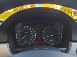 BMW 320i 2010