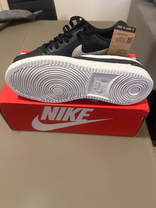 Nike Court Vision LO NN Talla 42.5