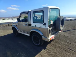 Suzuki Samurai 2001