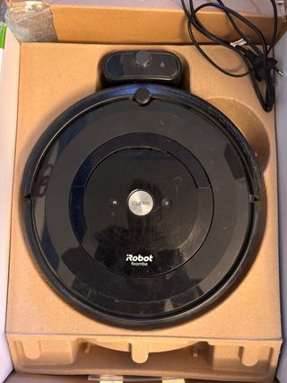 Roomba e5 (con avería)