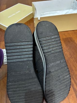 Michael Kors Bambas Talla 37 Negro/Dorado