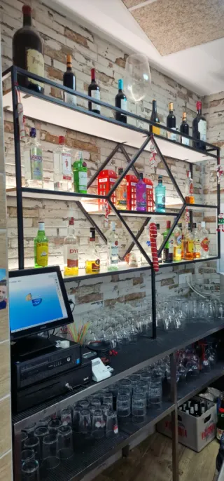 Vitrina expositora botellero