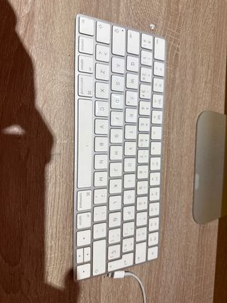 iMac 21.5” 2019 Plata