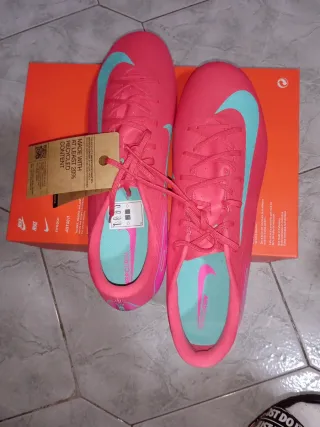 Scarpette Nike Zoom Vapore 16 Academy