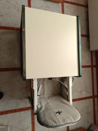 Trona convertible bebé en mesa y silla