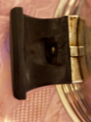 Pentola con coperchio in metallo e plastica