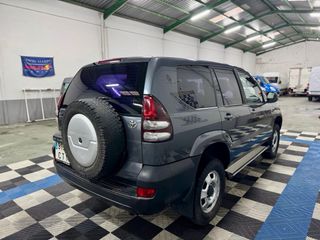 TOYOTA LAND CRUISER 3.0 D-4 GX