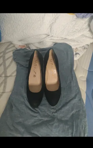 Tacones Unisa Negros