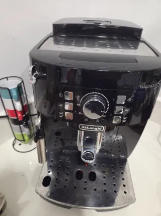 Cafetera DeLonghi Magnifica S