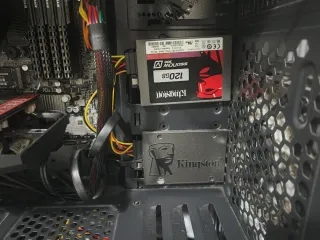 PC Sobremesa Blanco con led