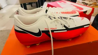 Zapatillas Fútbol Nike Phantom Blancas Rojas