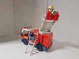 Camión de bomberos Bluey