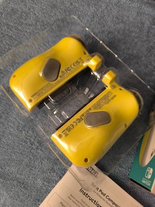 Mandos Nintendo Switch Split Pad Compact