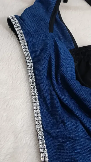 Blusa sin mangas 2 capas talla M