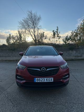 Grandland X 1.6 2018 + mantenimientos al día