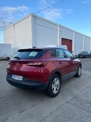 Grandland X 1.6 2018 + mantenimientos al día