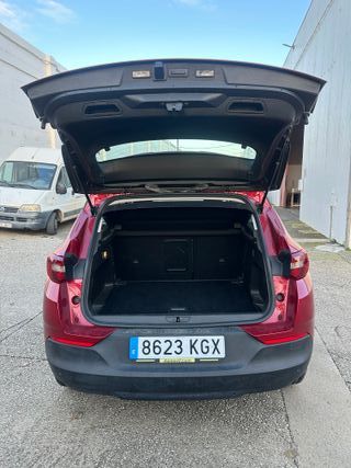 Grandland X 1.6 2018 + mantenimientos al día