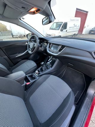 Grandland X 1.6 2018 + mantenimientos al día