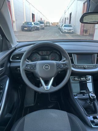 Grandland X 1.6 2018 + mantenimientos al día