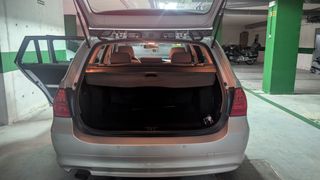 BMW Serie 318D 2012 touring eficient Drive