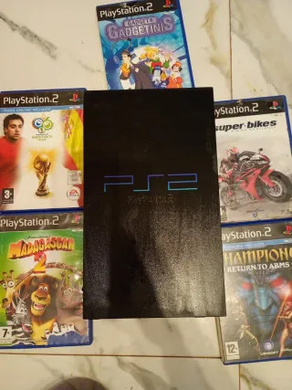 Consola PlayStation 2 Negra + 4 Juegos
