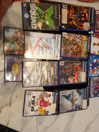 Consola PlayStation 2 Negra + 4 Juegos