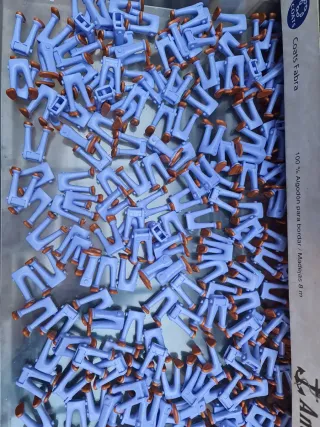 Pierna Playmobil lila y marrón