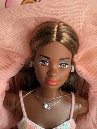 Barbie Peaches 'n Cream Afroamericana Riproduzione