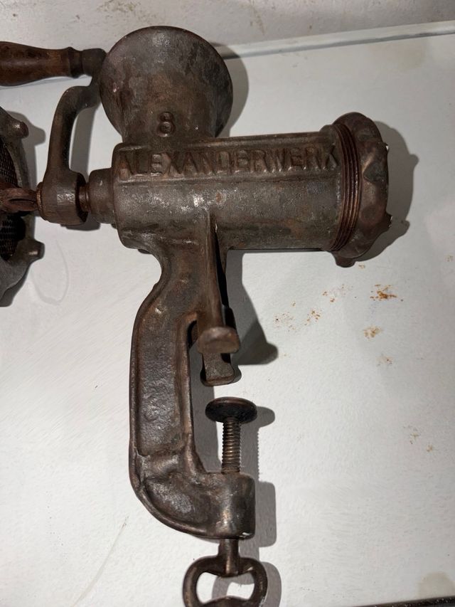 Picadoras de carne antiguas ELMA y ALEXANDERW