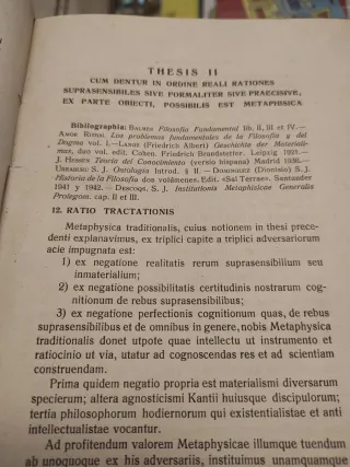 Libro antiguo en latín 1947/1963 para que elijas.