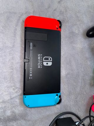 Nintendo Switch con accesorios