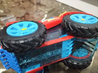 Coche superzing Rojo y Azul