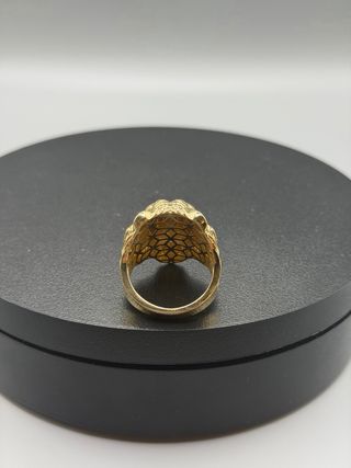 Ref305 Anillo de leon de oro de 18k