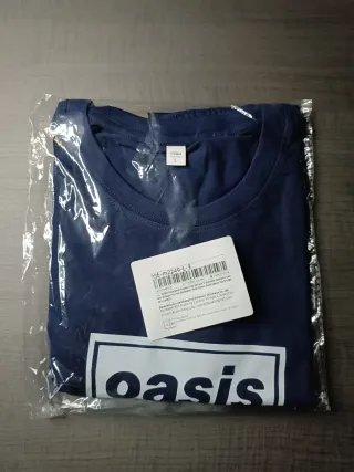 T-shirt Oasis con stampa stile Peanuts