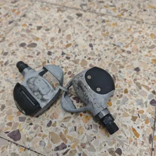 Pedales de bicicleta LOOK Gris