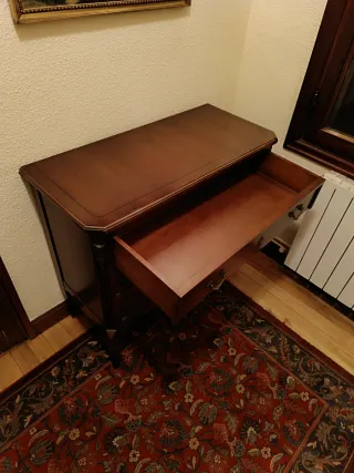 Mueble recibidor madera con cajones