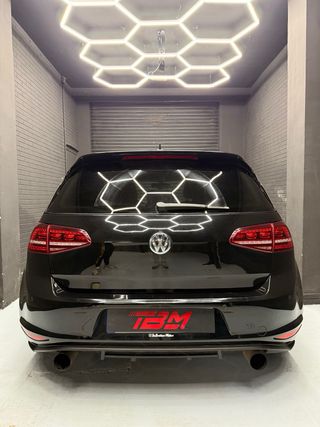 Volkswagen Golf 7 gti performance .