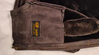 Cazadora de Piel Marrón