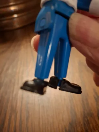 Figuras Zooland y Airgam Boy