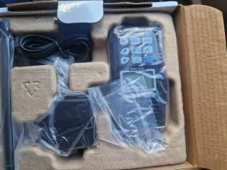 Radio VHF Marina Portátil 5W Flotante IPX7