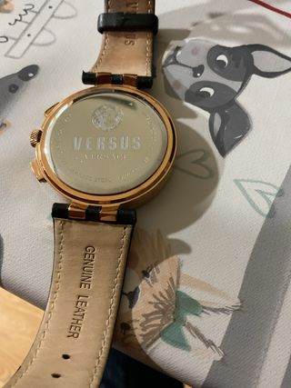 Reloj Versus Versace Negro y Dorado