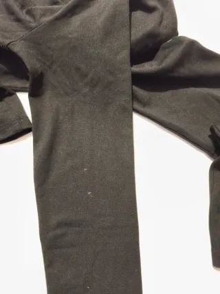 Vestido negro manga larga