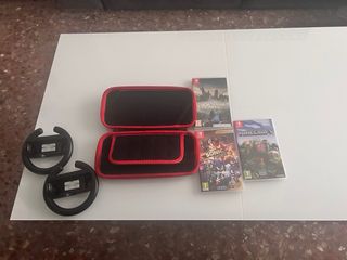 Nintendo Switch con 4 mandos y 3 juegos
