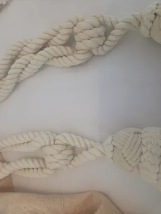 Alzapaños cortinas beige con borlas