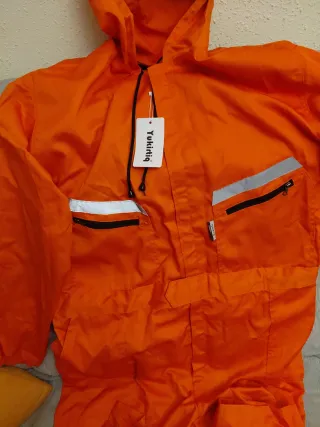 Mono de trabajo naranja