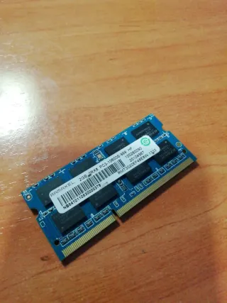Memoria RAM DDR3 portátil 2GB